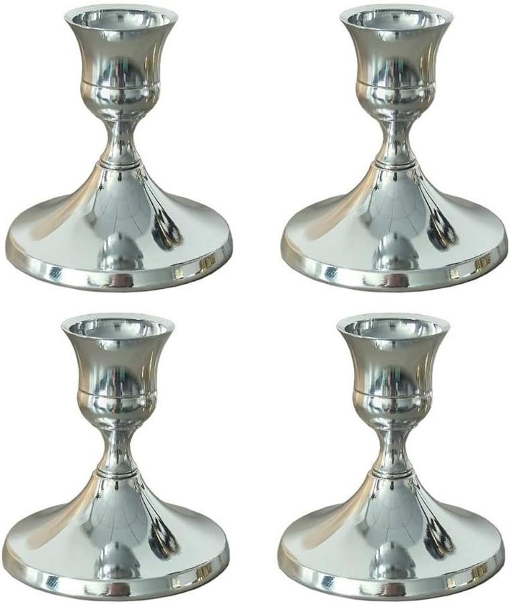 Kaarsenhouder Set - Kandelaars Metaal - Sfeervolle Decoratie - Geribbeld Ontwerp - 7 x 6.7 cm - Zilver