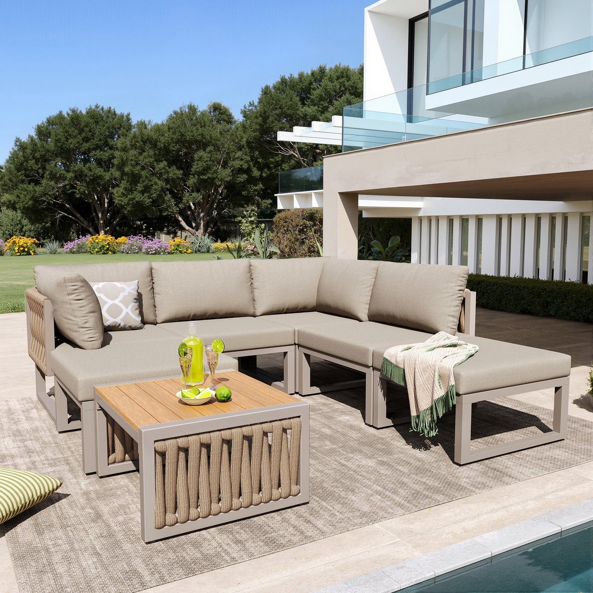 Sweiko Tuin Loungeset - 6-zitsbank - Met kussens - Tuinligstoel - Verstelbare rugleuning - Met salontafel - Beige
